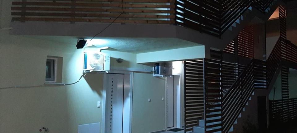 Iasonas View Studio Néa Péramos Εξωτερικό φωτογραφία